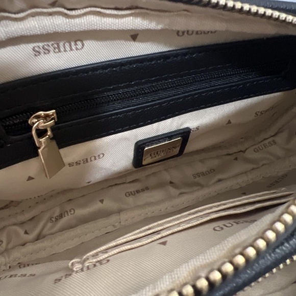 GUESS Women's Gemma Crossbody Camera, Black - Picture 2 of 2